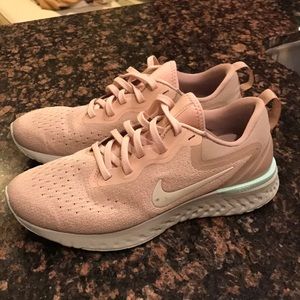 Nike Women's Pink/Cream Sneaker